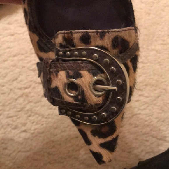 Guess Leopard Heels - Picture 3 of 6